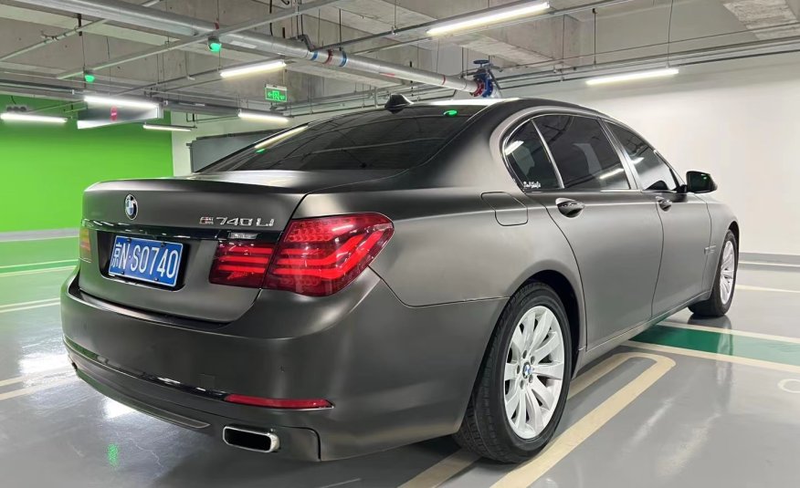 2013款 宝马 730Li 豪华型